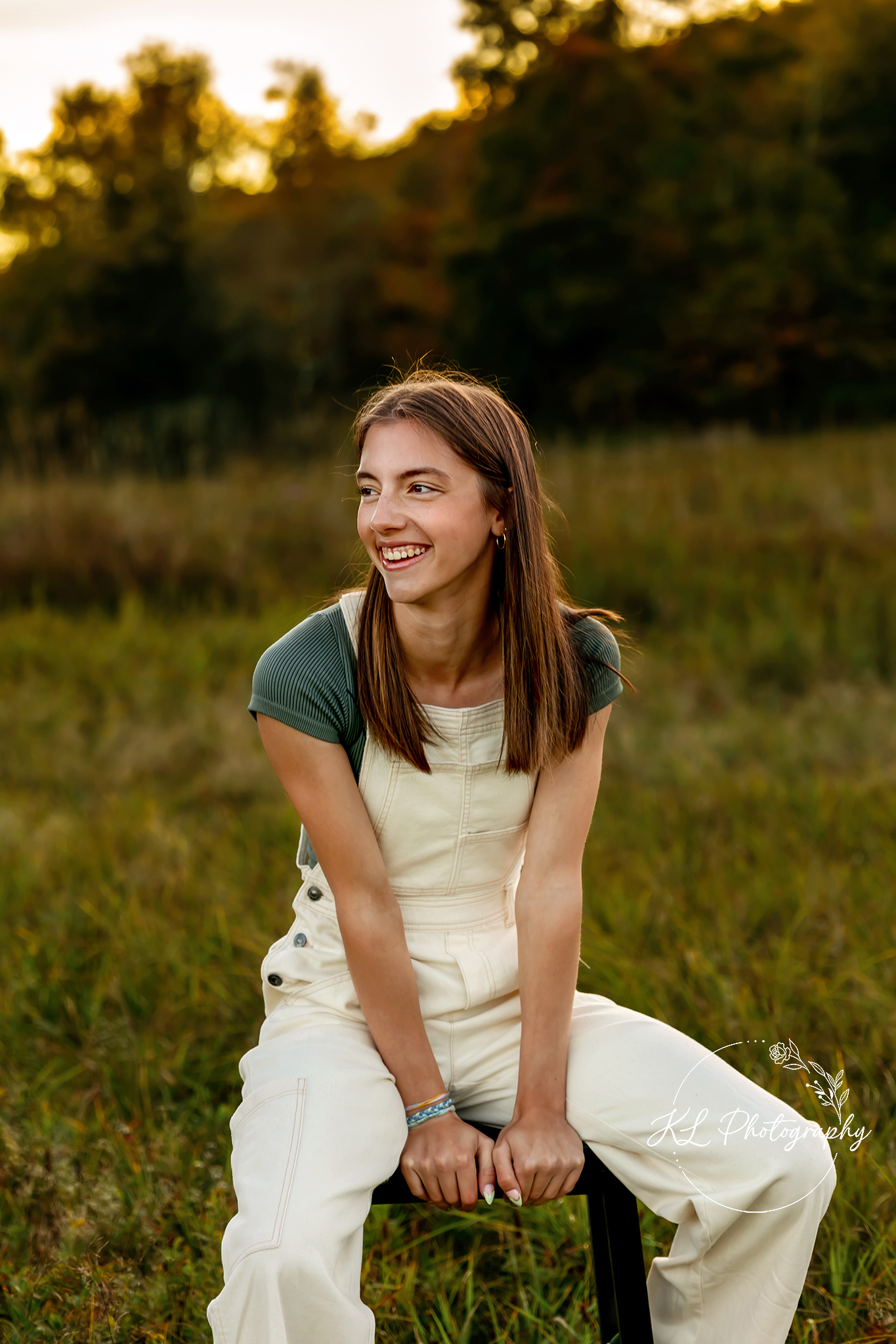 High school senior portraits near me, senior portraits, Binghamton Senior photographer, Vestal High school senior photographer, Endicott School Photographer, OFA High school, Vestal High School, UE High School, ME High School, JC High School, Binghamton High School, CV High School, CF High School, High school photos, yearbook photos, yearbook photographer, senior outdoor photography, senior portrait studio, fun senior pictures